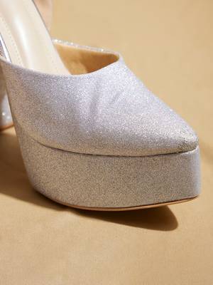 Silver solid leather heels 5