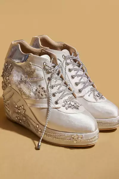 White embroidered satin heels