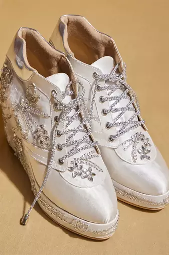 White embroidered satin heels