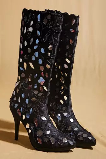 Black Mirror embroidered canvas boots