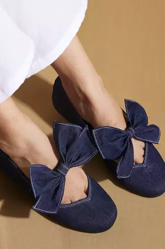 Blue solid denim ballerinas