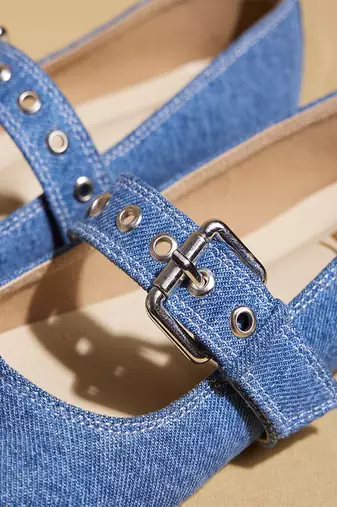 Blue solid denim ballerinas