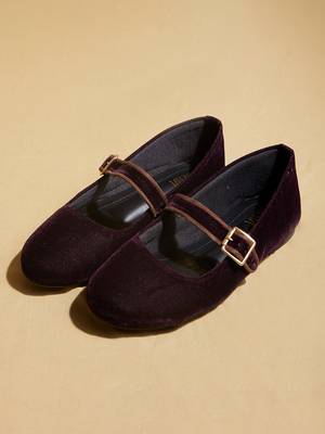 Black solid velvet ballerinas 3