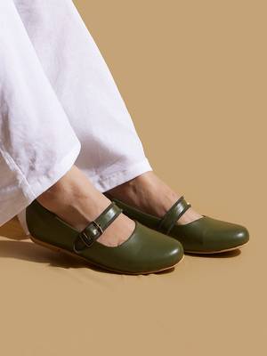 Green solid leather ballerinas 5