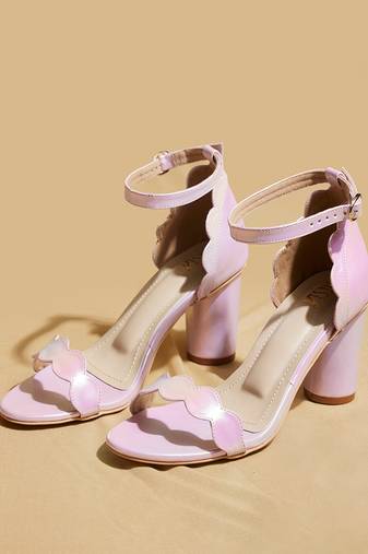 Pink solid leather heels
