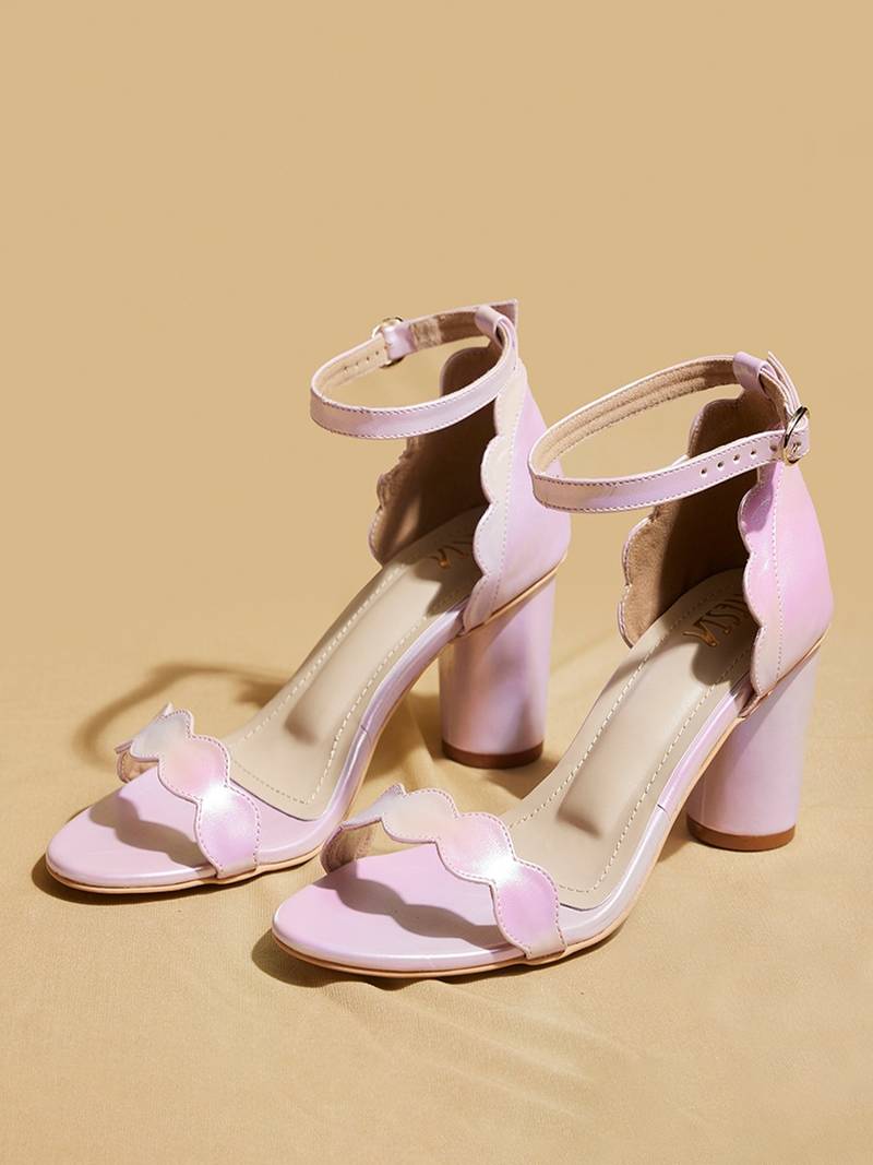 Pink solid leather heels