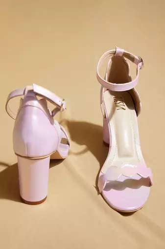 Pink solid leather heels