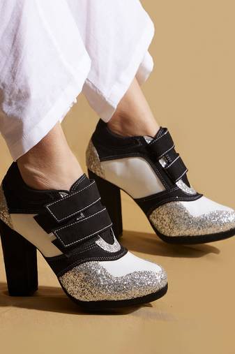 Silver embroidered leather heels