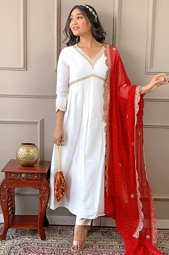 Women's Gorgeous Embroidery Chandrei Fabric Straight Kurta, Pant and Dupatta Set