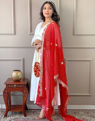 Women's  Embroidery Chandrei Straight Kurta Pant and Dupatta Set 3