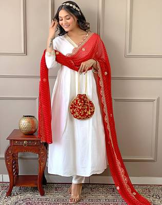 Women's  Embroidery Chandrei Straight Kurta Pant and Dupatta Set 5