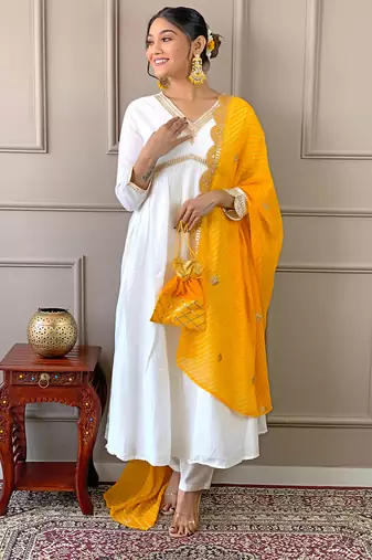 Women's Gorgeous Embroidery Chandrei Fabric Straight Kurta, Pant and Dupatta Set