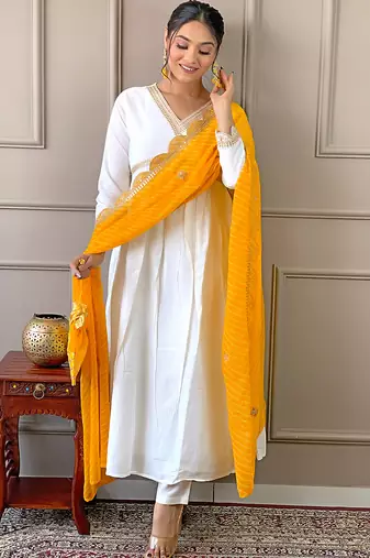 Women's  Embroidery Chandrei Straight Kurta Pant and Dupatta Set