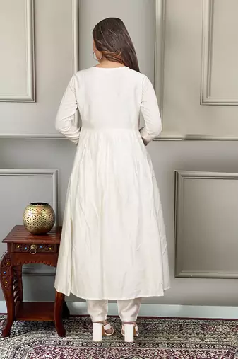 Women's  Embroidery Chandrei Straight Kurta Pant and Dupatta Set