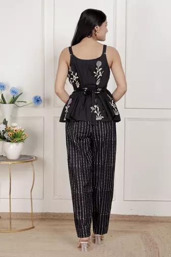 floral printed black pure cotton Co-ord set