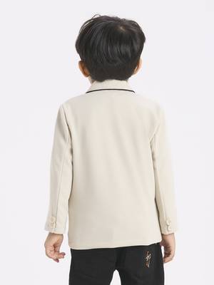 full sleeves blazer set with graphic printed t-shirt - cream 3