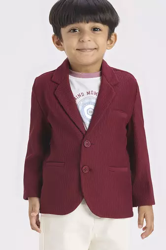 full sleeves blazer set with graphic printed t-shirt - maroon