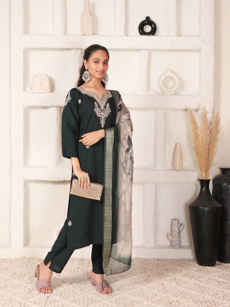 Elegant bottle green chanderi ensemble with jacquard dupatta