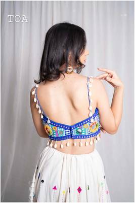 white embroidered cotton Lehenga with blouse 3