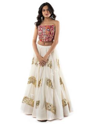 Embroidered Strapless Patchwork Corset Top 1
