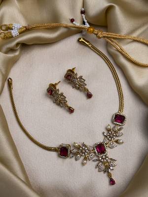Ruby red ad pearl flower necklace set 1