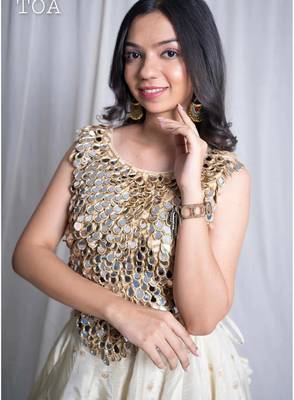 Gold embroidered silk top 4