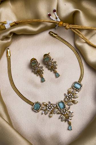 Ruby turquoise ad pearl flower necklace set