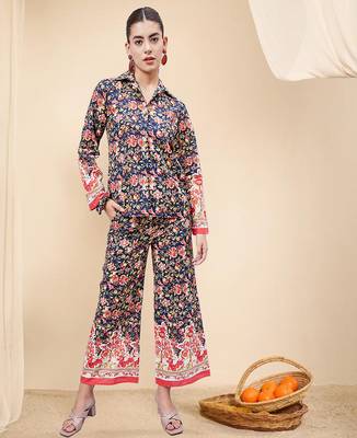 Women navy blue border print co-ord set 1