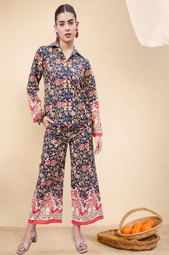 Women navy blue border print co-ord set