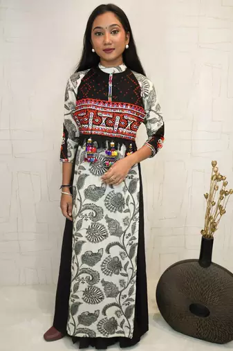 Handcrafted kutchi kurti and plazzo set