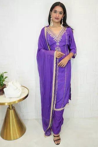 Ethnic dress