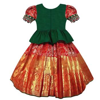 White Button Girl's New Green Jecquard silk south indian pavdai pattu Readymade Lehenga Choli 2