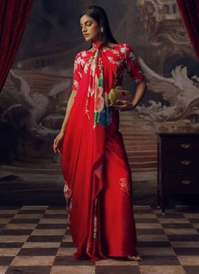 HOT RED BOLLYWOOD DIGITAL PRINTED SAREE 2