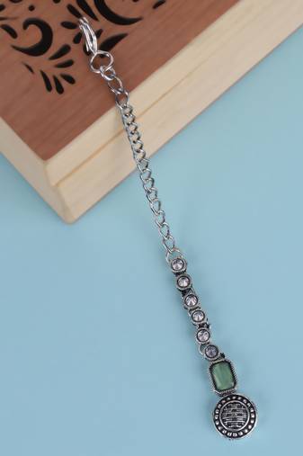 Graceful round shape silver plated maang tikka for women and girls