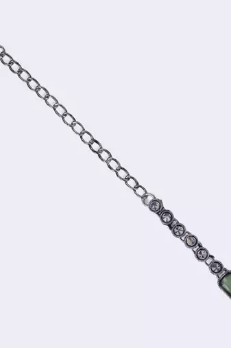 silver alloy maang tikka with round shape design