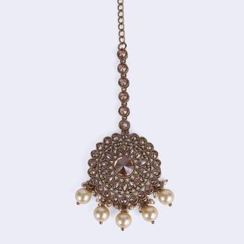 Lavish round and flower design gold plated maang tikka for women and girls 4