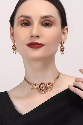   unique gold plated kemp studded peacock choker set