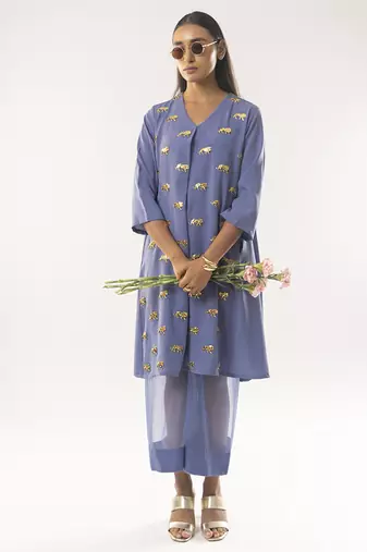 Blue embroidered crepe kurta set
