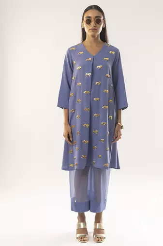 Blue embroidered crepe kurta set
