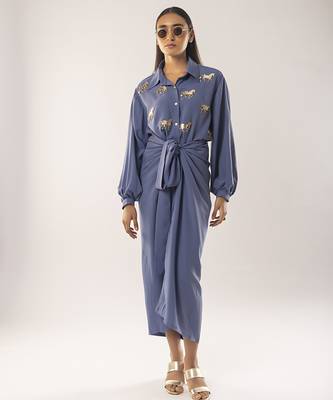 Blue embroidered crepe co ord set 3