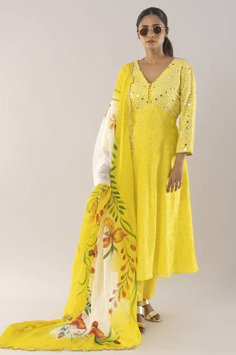 Yellow embroidered viscose kurta set