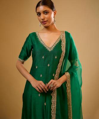Green embroidered dupion silk kurta Set 2