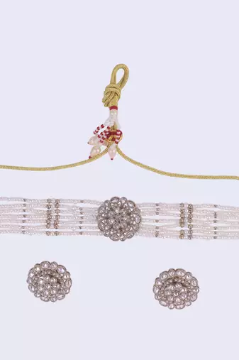 Dazzling pearl round and flower shape silver plated collar necklace set for women and girls