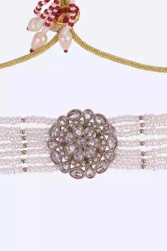 Dazzling pearl round and flower shape silver plated collar necklace set for women and girls