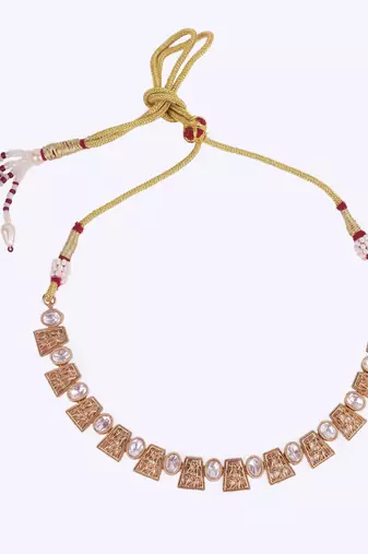 Elegant rajwadi gold plated choker necklace set with maangtikka for women and girls