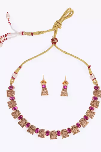 rajwadi gold plated pink stone choker set with maangtikka