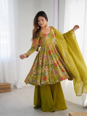 Mahendi floral print pure romansilk chanderi stitched kediya kurta with palazzo pants & dupatta 3