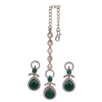 Charming round and oval shape gold plated dangle earring with maangtikka for women and girls 1