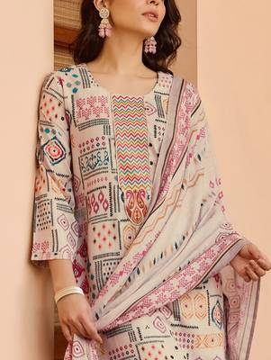 Cotton ikat printed kurta with bottom & chanderi cotton dupatta set 4