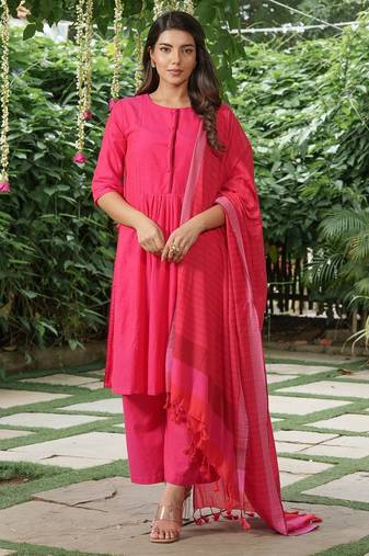 Plain dark pink cotton kurta set with striped dupatta -set of 3